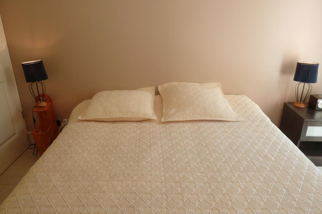 Stunning 2 Bed, 2 Bath Apt On The Cannes Sea Front Has Swimming Pool And Is A Secure Modern Building 464 Exterior photo