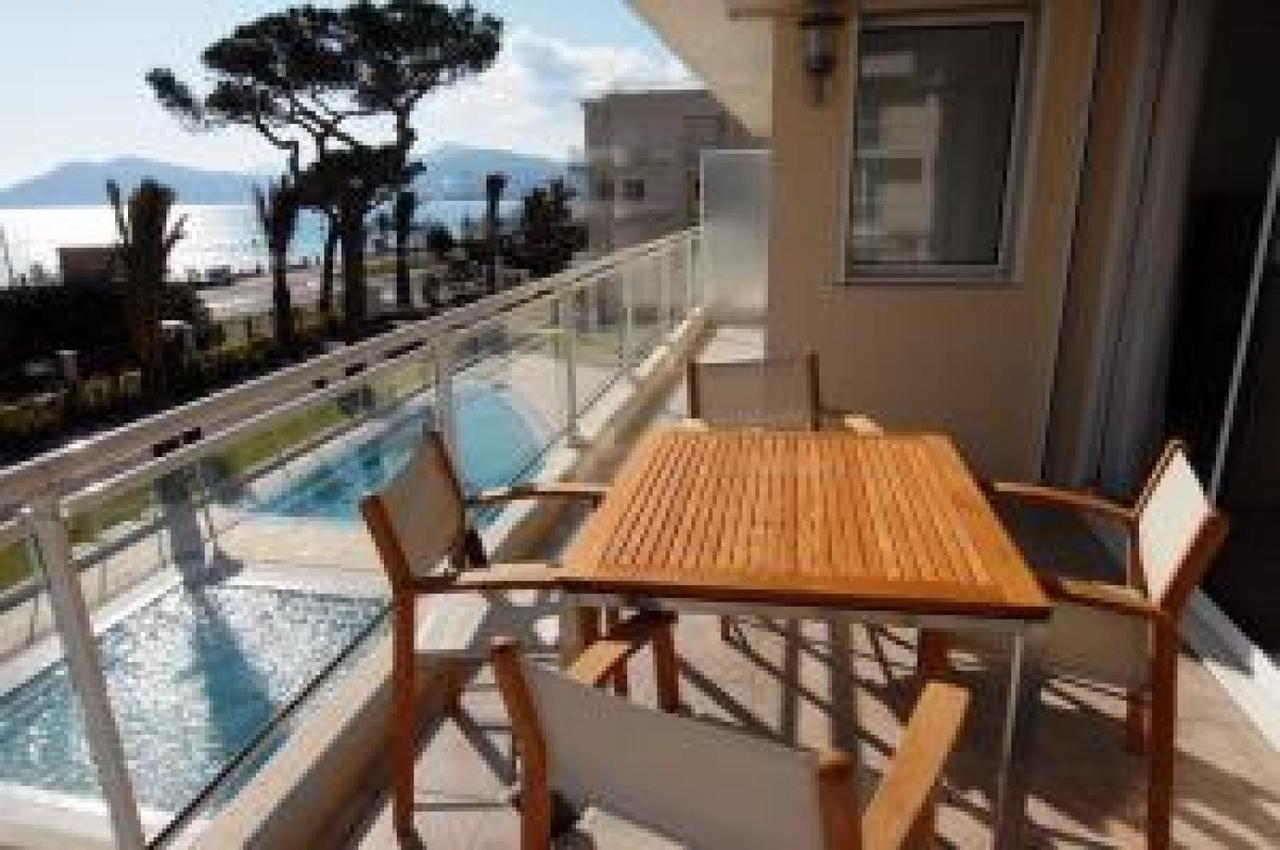 Stunning 2 Bed, 2 Bath Apt On The Cannes Sea Front Has Swimming Pool And Is A Secure Modern Building 464 Exterior photo